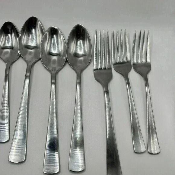 10 Pcs Amazon Basic Stainless Rounded Edge Spoons Forks - Picture 2 of 5